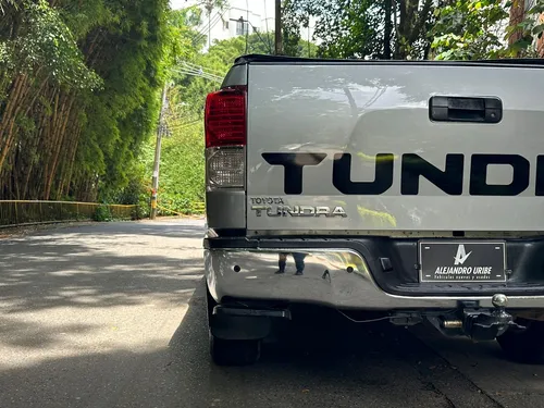 Toyota Tundra 5.7 Sr5 Double Cab