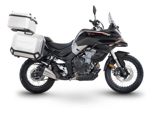 Imagen 11 de 15 de Voge 500 Dsx