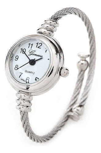 Reloj Plateado De Pulsera Pequeña Para Mujer Con Cable De Pl