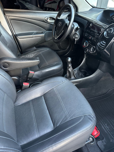 Toyota Etios 1.5 X