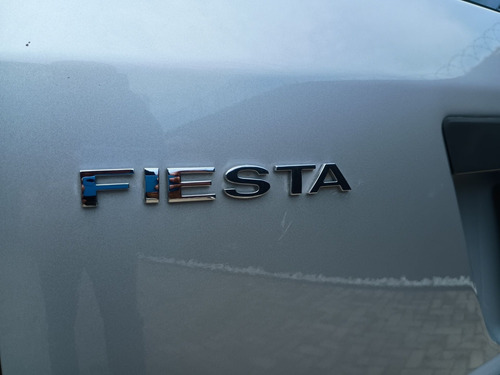 Ford Fiesta 1.0 ROCAM SE PLUS 8V FLEX 4P MANUAL