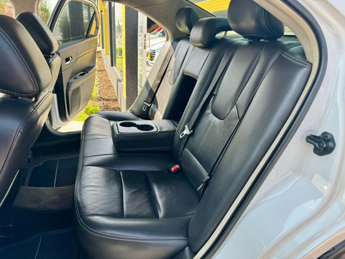 Ford Fusion 3.0 V6 Sel Awd Aut. 4p
