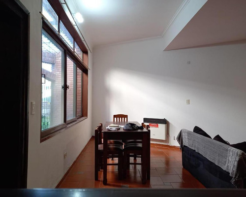 Casa En Venta Bº Maipu 1º Sección. 3 Dormitorios-3baños. Con Escritura. 330 M2