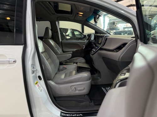 Toyota Sienna 3.5 Xle Piel At