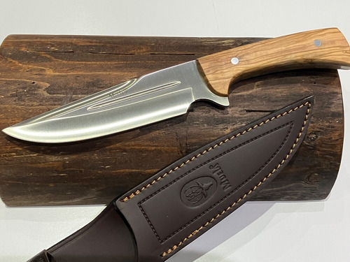 Imagen 3 de 4 de Cuchillo Jabali 170mm C/funda Full Tang Marca Muela