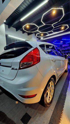 Ford Fiesta Kinetic 1.6 S Plus 120cv