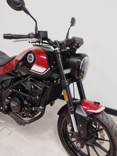 Imagen 21 de 24 de Benelli Leoncino 250 Abs