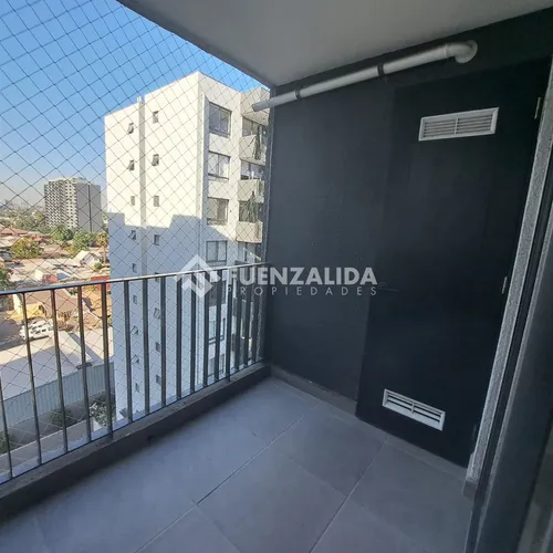 Departamento Seminuevo En Venta De 2d/1b Metro Lo Ovalle
