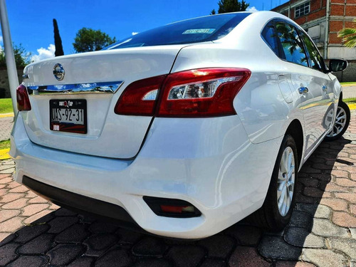 Imagen 4 de 15 de Nissan Sentra 2017 1.8 Advance Mt