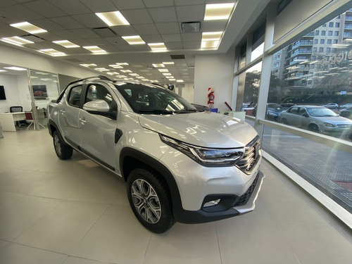 Imagen 2 de 15 de Fiat Strada Volcano 1.3 Da