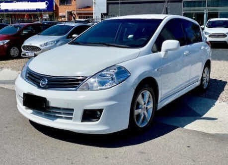 Nissan Tiida 2013 1.8 Emotion Mt, Hermoso Por Donde Lo Mires