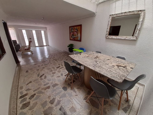 Se Vende Casa Bifamiliar De Dos Pisos Más Terraza Petrúc Palmira Valle