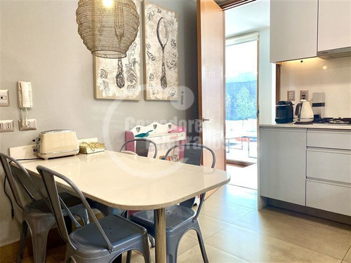 Casa En Venta De 4 Dorm. En Lo Barnechea