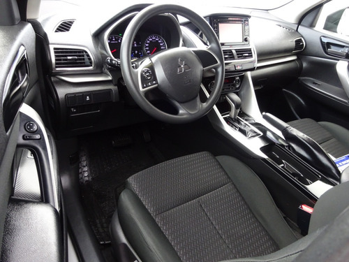 Imagen 10 de 15 de Mitsubishi Eclipse Cross 2019 1.5l Glx Red Diamond