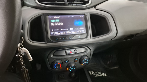 Chevrolet Onix 1.4 Lt
