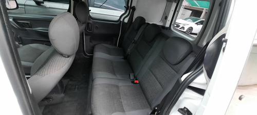 Peugeot Partner mixta 5 plazas 1.6 Hdi 92