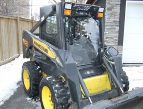 Puerta Y Cerramiento Para Minicargadora Bobcat New Holland