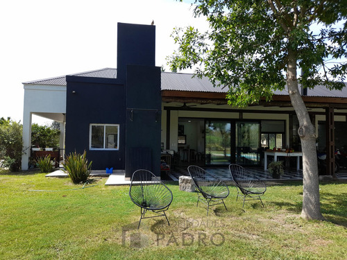 Casa En Venta 4 Ambientes. Pileta. Barrio San Roque, Comarcas De Lujan