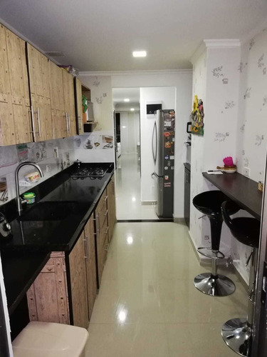 Imagen 6 de 17 de Venta Apartamento La America, Medellin Antioquía