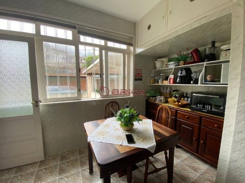 Imagem 15 de 19 de Casa Linear Com 3 Dormitórios, 150 M², R$ 650.000 - Iúcas - Teresópolis/rj. - Ca01906 - 70257143