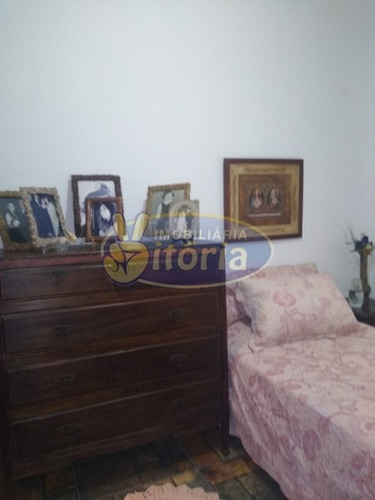 Imagem 21 de 30 de Casa Térrea Para Venda No Bairro Centro, 4 Dormitórios Sendo 3 Suíte, 4 Vagas, 206 M² Área Cosntruida - 11211