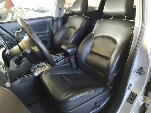 Imagem 12 de 15 de Ssangyong Korando Gls 4x4 Turbo Diesel C/ Teto Solar