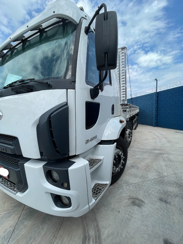 Imagem 2 de 3 de Ford Cargo 2428 2012