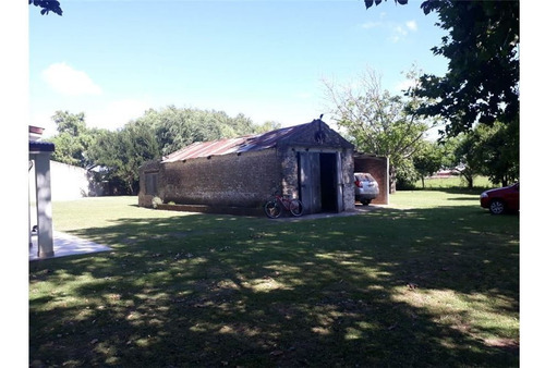 Venta - Casa Quinta Con Piscina En Ibarlucea
