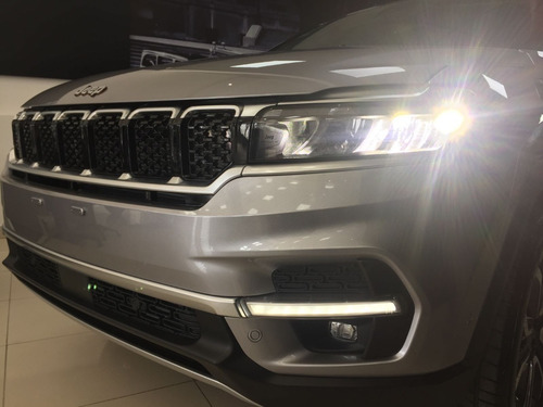 Imagen 6 de 23 de Jeep Commander Limited