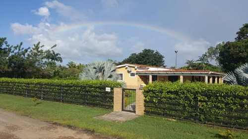 Imagen 1 de 22 de Rosaura Cortez Vende Casa En Safari Country Club Carabobo