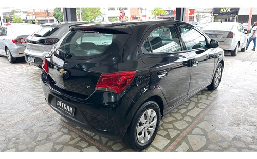 Chevrolet Onix 1.0 MPFI LT 8V FLEX 4P MANUAL