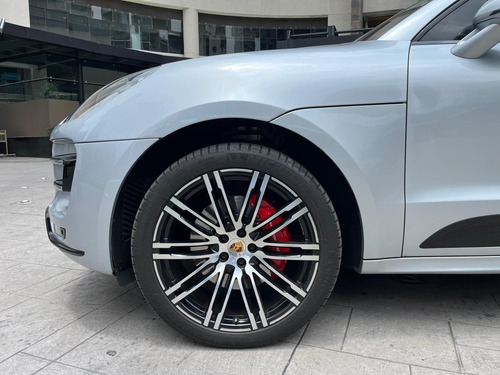 Porsche Macan 3.7 Turbo At