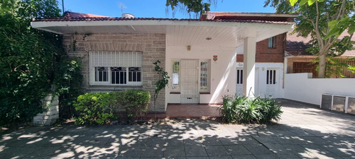 Casa En Ph 4 Ambientes Parque Luro
