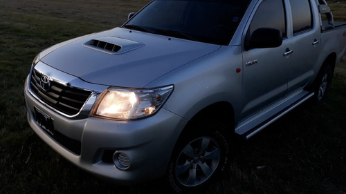 Toyota Hilux 2.5 Cd Dx Pack I 120cv 4x4