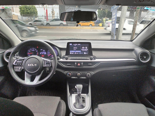 Kia Forte 2.0 L At