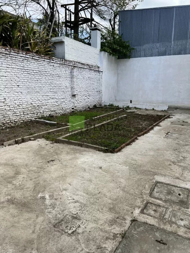 Gran Casa 4 Dormitorios, En Alquiler En El Centro De San Carlos