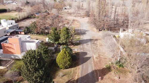 Terreno Amplio Para Casa Quinta. Buen Precio