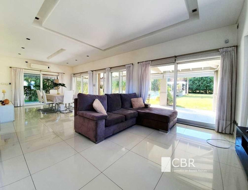 Imagen 7 de 29 de Los Puentes Luján: Lindísima Casa De 5 Amb. (298 M²) S/ Lote De 1200 M² En Excelente Estado