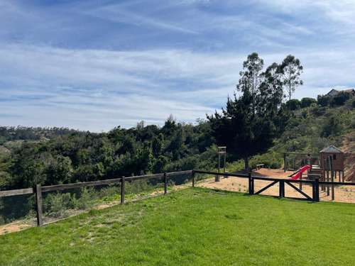 Se Vende Hermosa Parcela Con 3 Cabañas En Melosilla