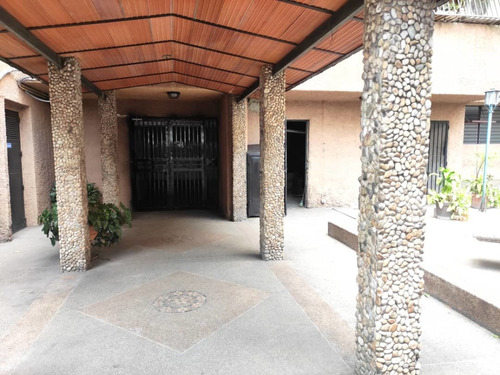 Imagen 16 de 16 de Apartamento Venta Al Lado Cc Mcay Plaza Av Aragua Urb Centro