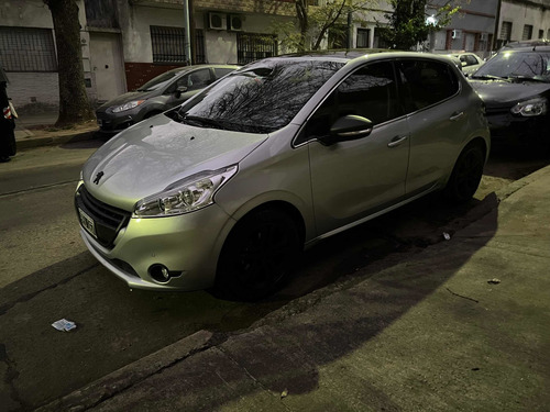 Imagen 2 de 8 de Peugeot 208 2016 1.6 Feline Pack Cuir