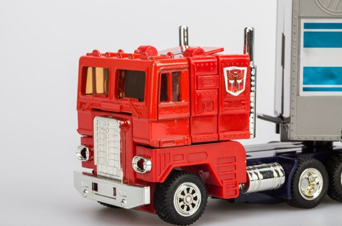 Hasbro 1984 Transformers Optimus Prime G1 Japon Reedicion