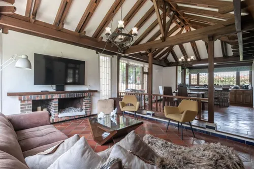 Casa En Venta En La Calera. Cod V9011