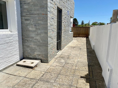 Imagen 14 de 16 de Venta Apartamento Barra De Carrasco 2 Dormitorios Jardin De Uso Exclusivo