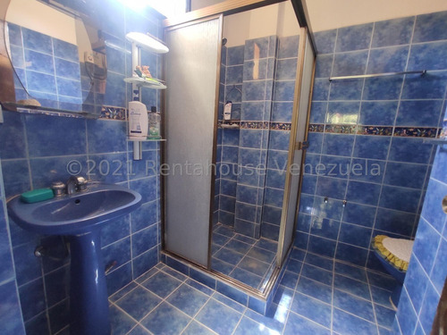 Imagen 20 de 30 de Casa En Venta En La Rotaria Oeste De Barquisimeto Lara 0.4.2.4.5.9.3.7.5.4.2 Rent-a-house Centro Occidente Mls Código: 22-9686