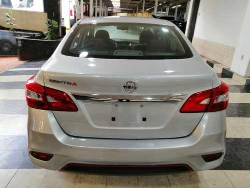 Imagen 6 de 14 de Nissan Sentra Advance 2018