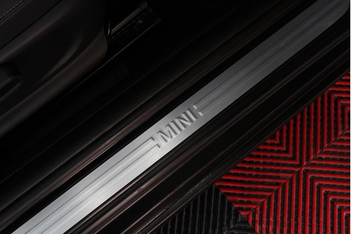 Mini Cooper Classic 2023