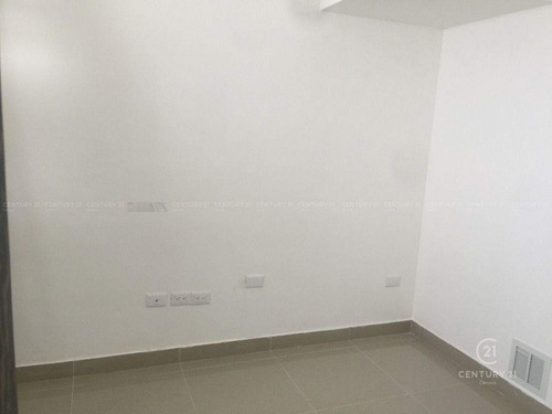 Imagen 5 de 9 de Oficina En Renta En Cumbres