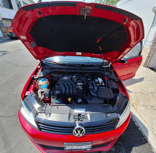 Bonito Jetta, Rojo, Seminuevo Pregunte Cualquier Duda