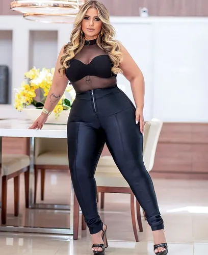 Cal a Lipo Modeladora Alta Gramatura Prada 424